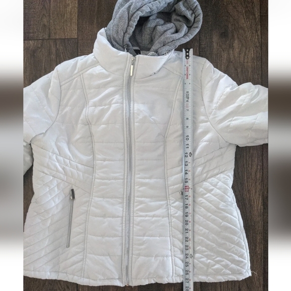 DETAILS INTL Womens White Puffer Jacket/Coat w/ Gray Sweatshirt Hood - Size XXL. - Picture 10 of 16